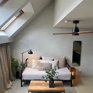 Apartment Edville